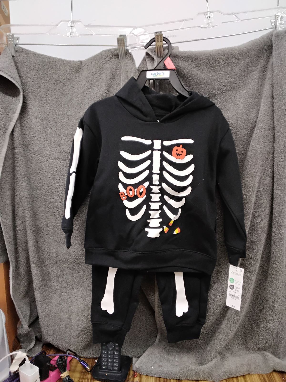 Boys 2 piece Outfit Size 2 T