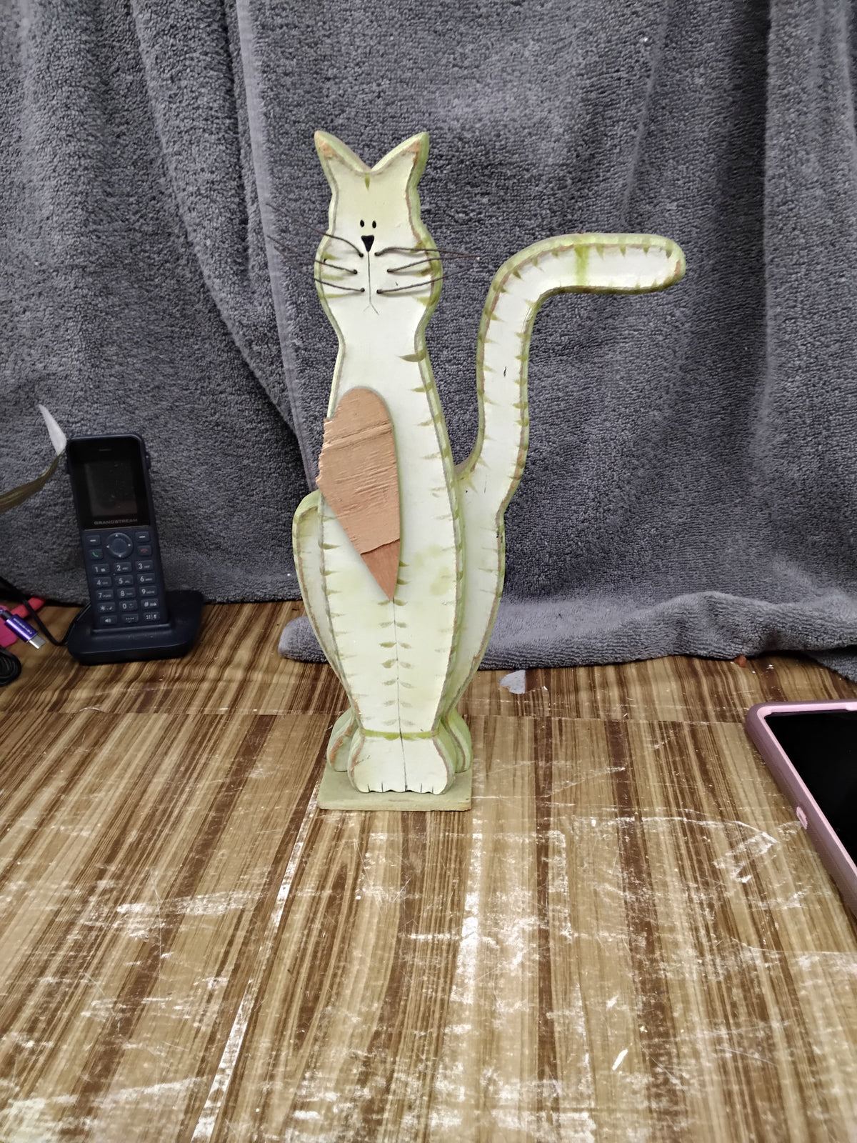 Wooden Feline Decor
