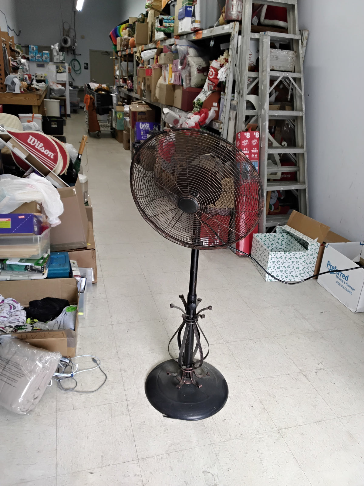 Iron metal fan