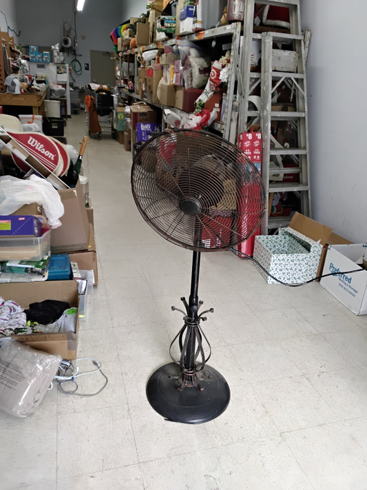 Iron metal fan