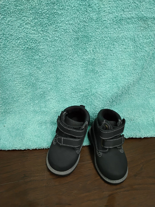 Size 3 Toddler boots