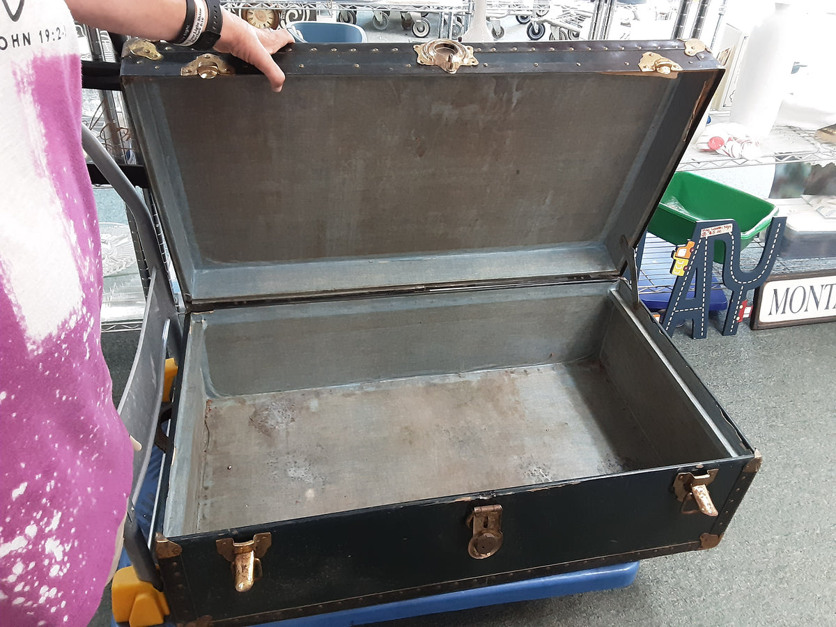 Sears trunk