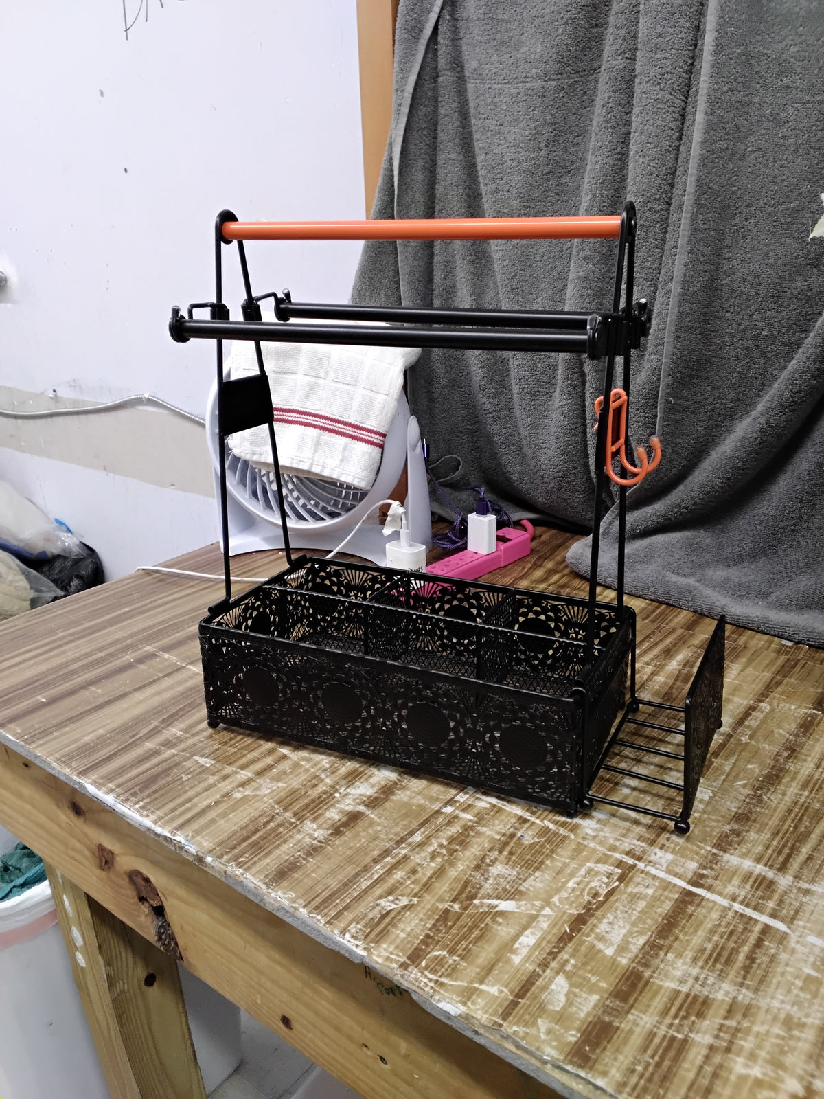 Metal Grill condiment organizer